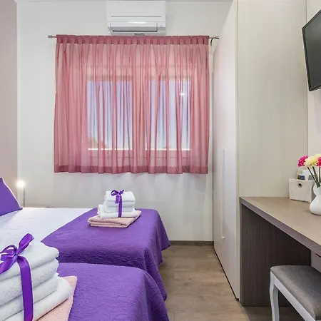 In Novigrad With Private Pool * Karpinjan